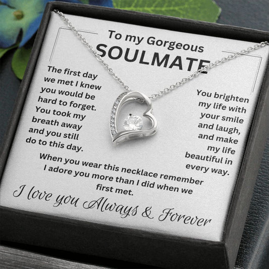 Gorgeous Soulmate | Forever Love Necklace